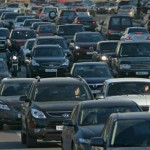 В Петербурге водителей начали штрафовать за нерастаможенные машины
