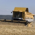 ЕЭК приостанавливает введение защитной пошлины на ввозимые в Таможенный союз зерноуборочные комбайны